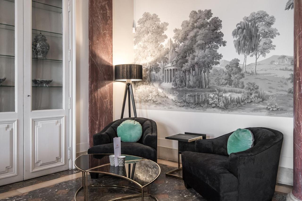 Ch\u00E2teau Martinay Hotel Carpentras Eksteriør billede